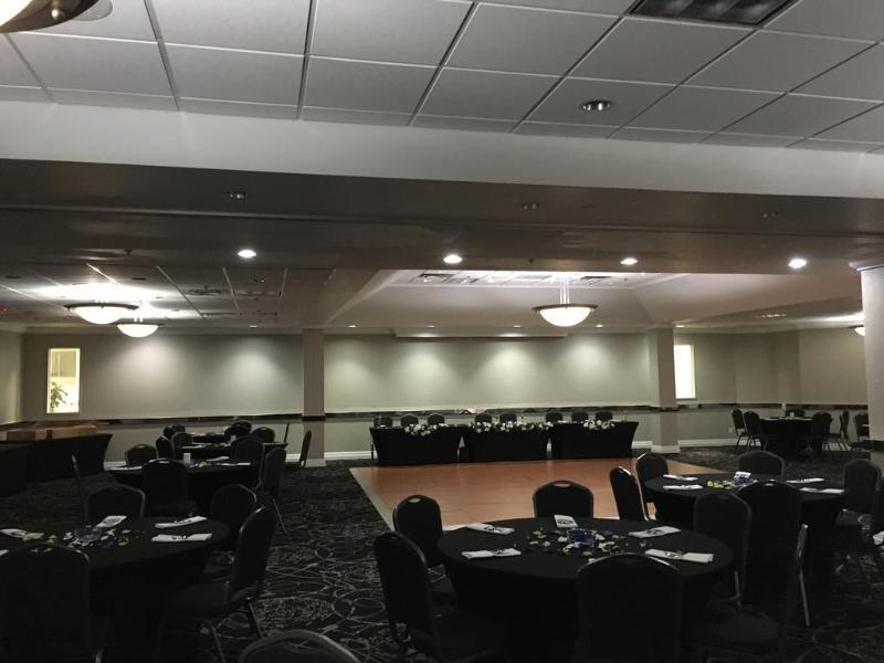 Clarion Inn Des Moines Airport Exterior photo